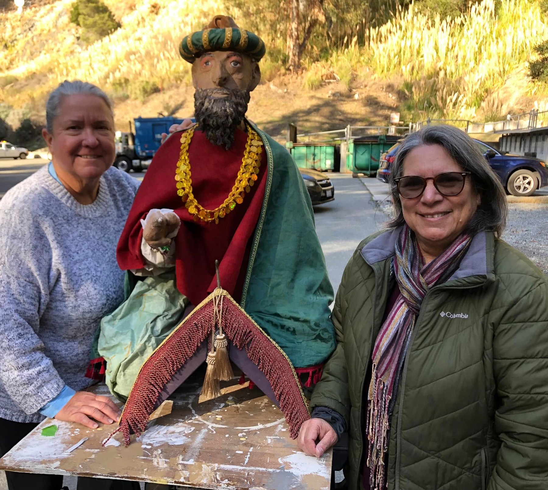 sundar shadi holiday display at night